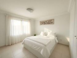 Stirling Road (D3), Terrace #559666651